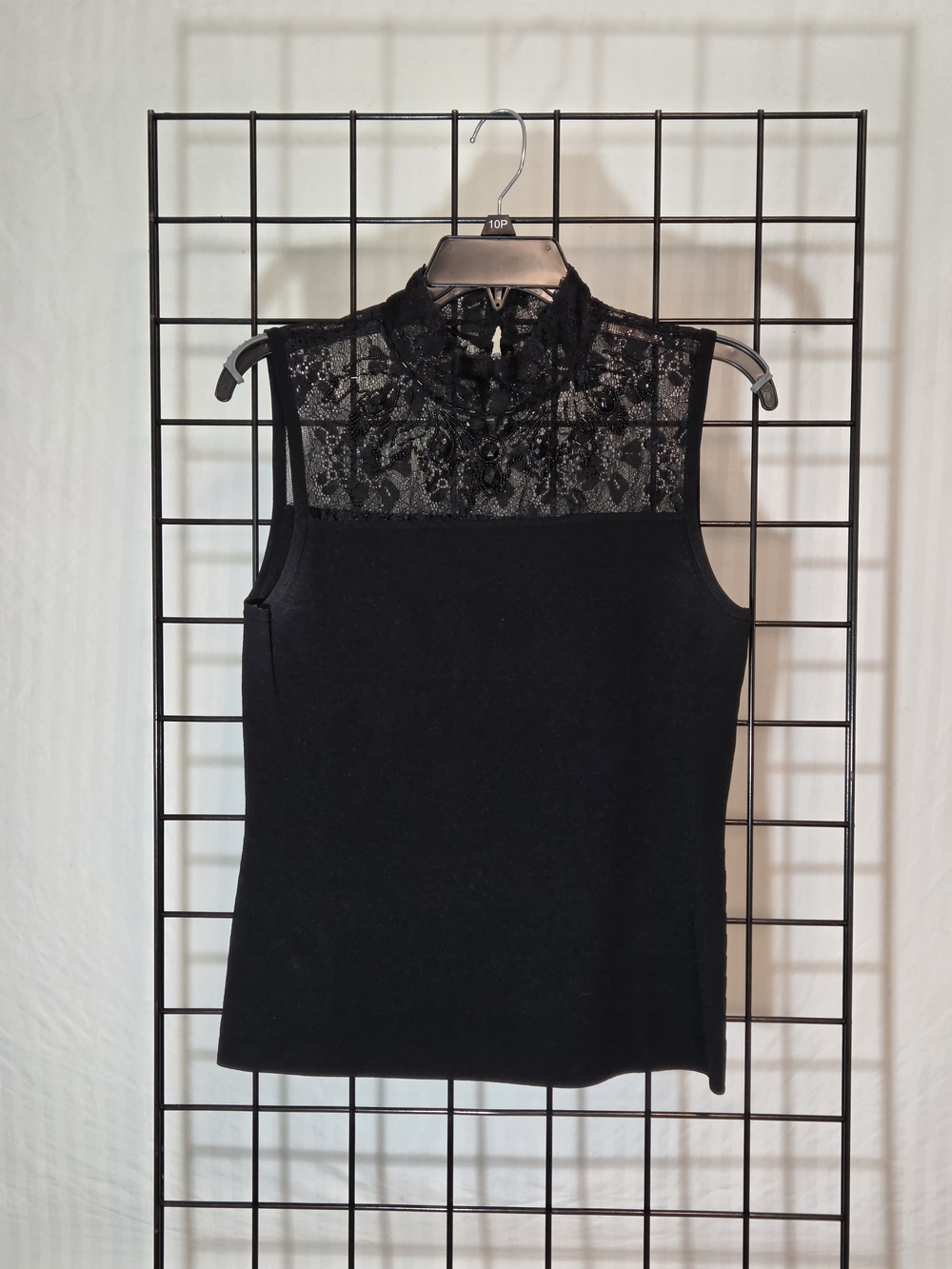 Cable & Gauge Black Sleeveless Lace Yoke Tank
